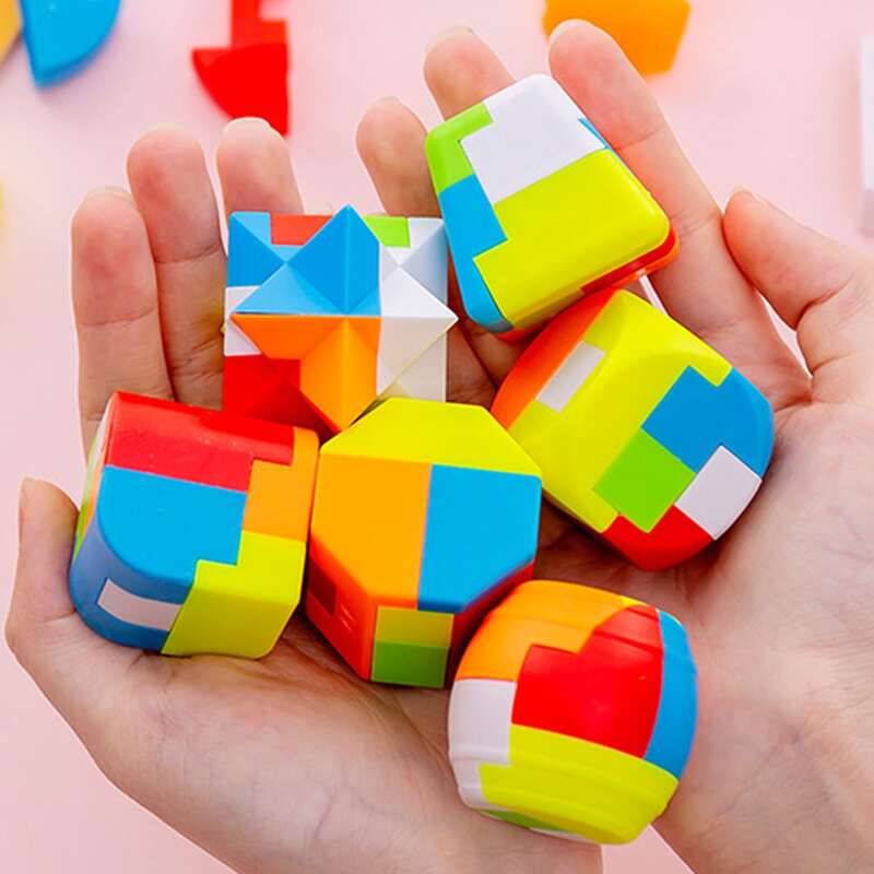

1pc Random Mini Assembled Building block, Multicolor
