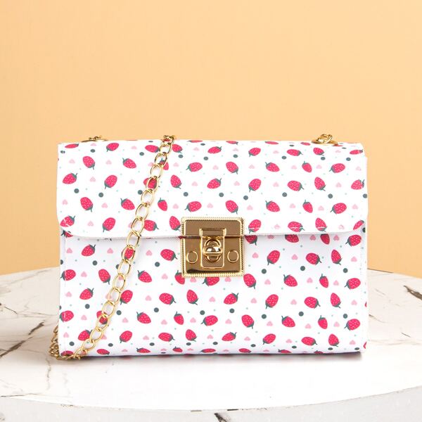 

Strawberry Graphic Twist Lock Chain Bag, White