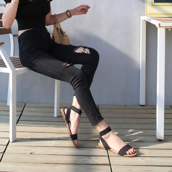 

Open Toe Strappy Sandals, Black