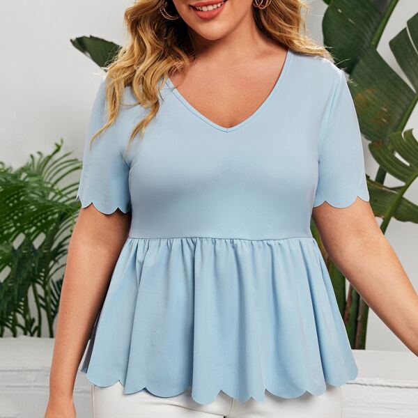 

Plus Scallop Trim Peplum Top, Baby blue