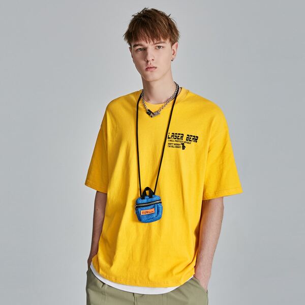 

Men Slogan & Cartoon Graphic Drop Shoulder Tee, Yellow