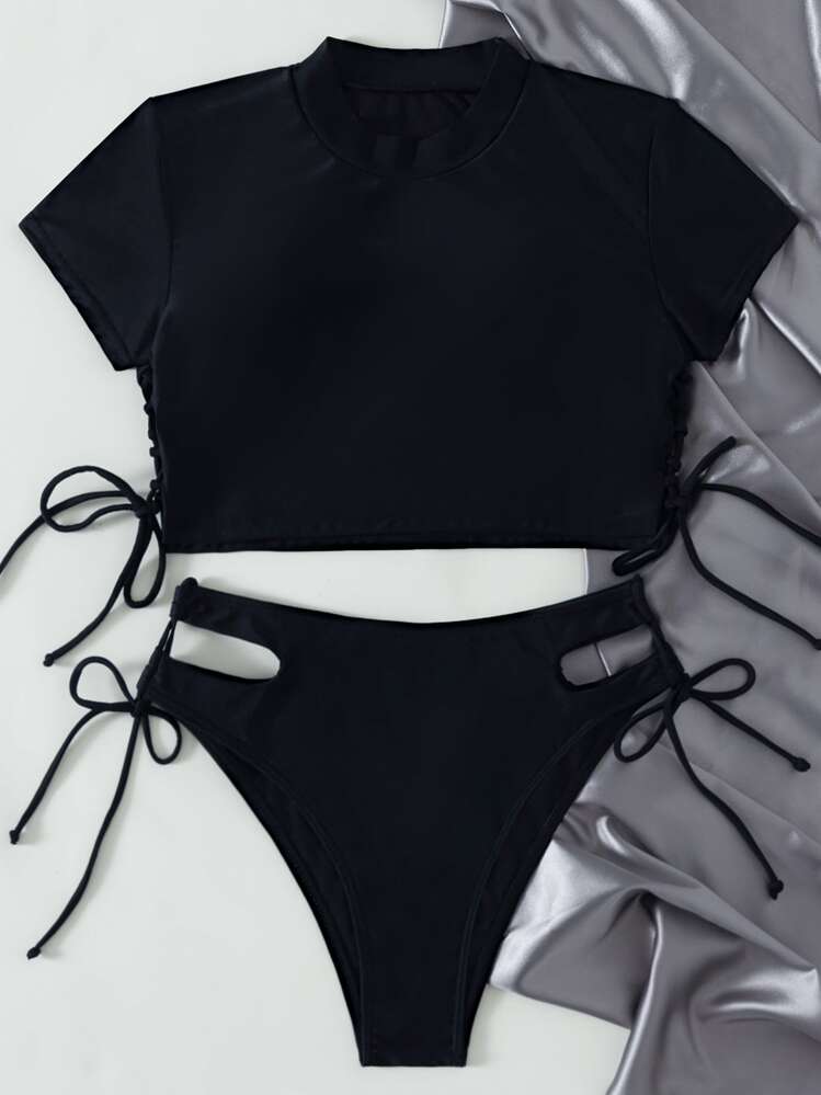 SHEIN Swim Conjunto de bikini unicolor Camiseta de manga corta y traje de baño de 2 piezas con lazo lateral recortado - Negro - Añade 5