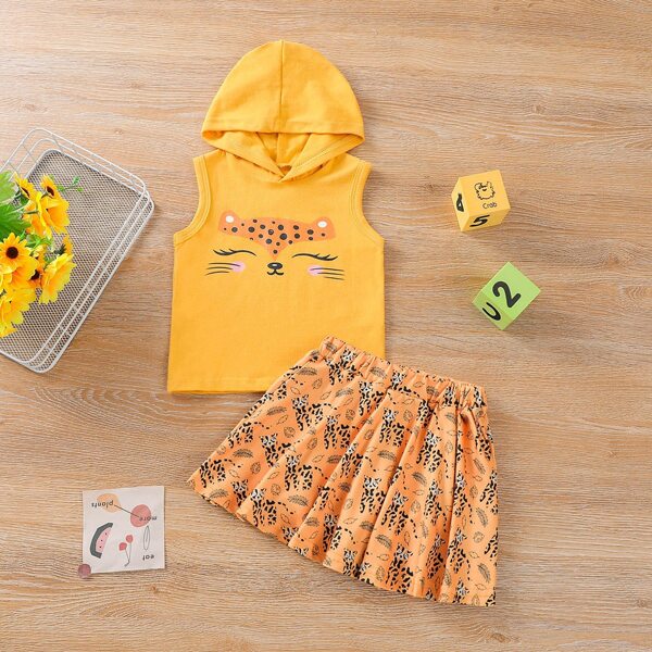 

Baby Girl Cartoon Graphic Hooded Tee & Leopard Skirt, Yellow