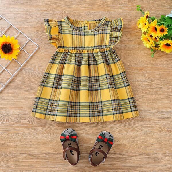 

Baby Girl Tartan Plaid Ruffle Smock Dress, Multicolor