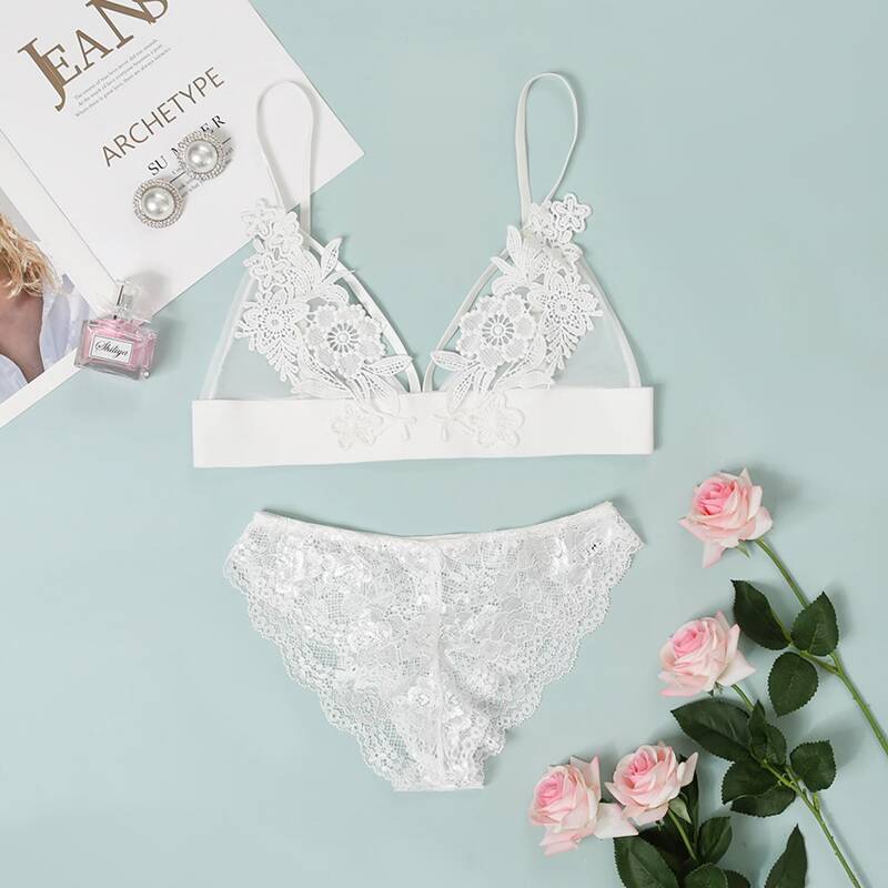 

Appliques Mesh Harness Lingerie Set, White