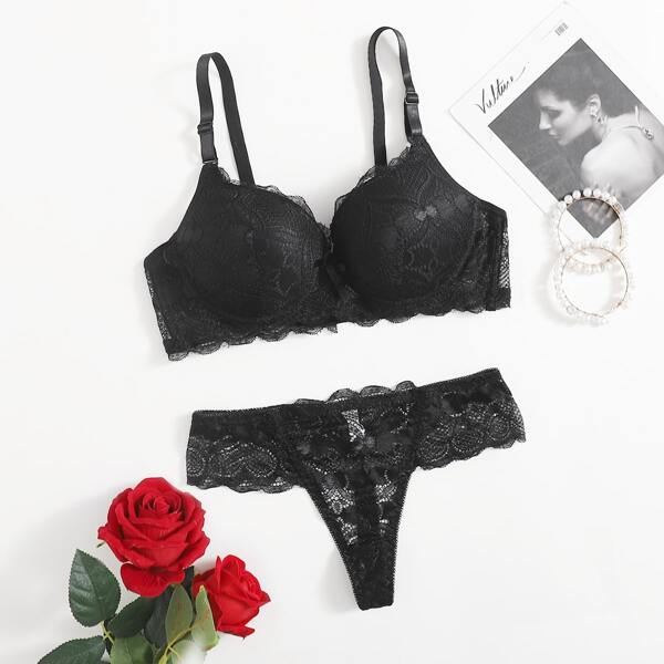 

Floral Lace Super Push Up Lingerie Set, Black
