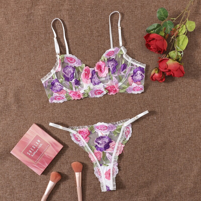 

Floral Embroidered Mesh Underwire Lingerie Set, Multicolor