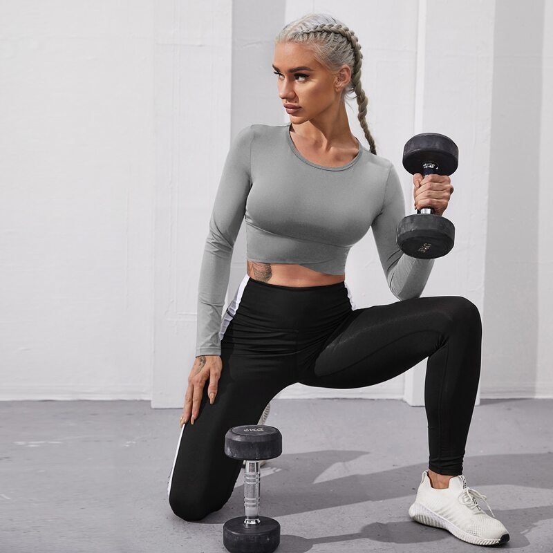 

Solid Crop Slim Sports Tee, Light grey