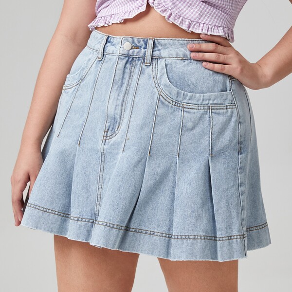 

Plus Solid Pleated Denim Skirt, Light wash
