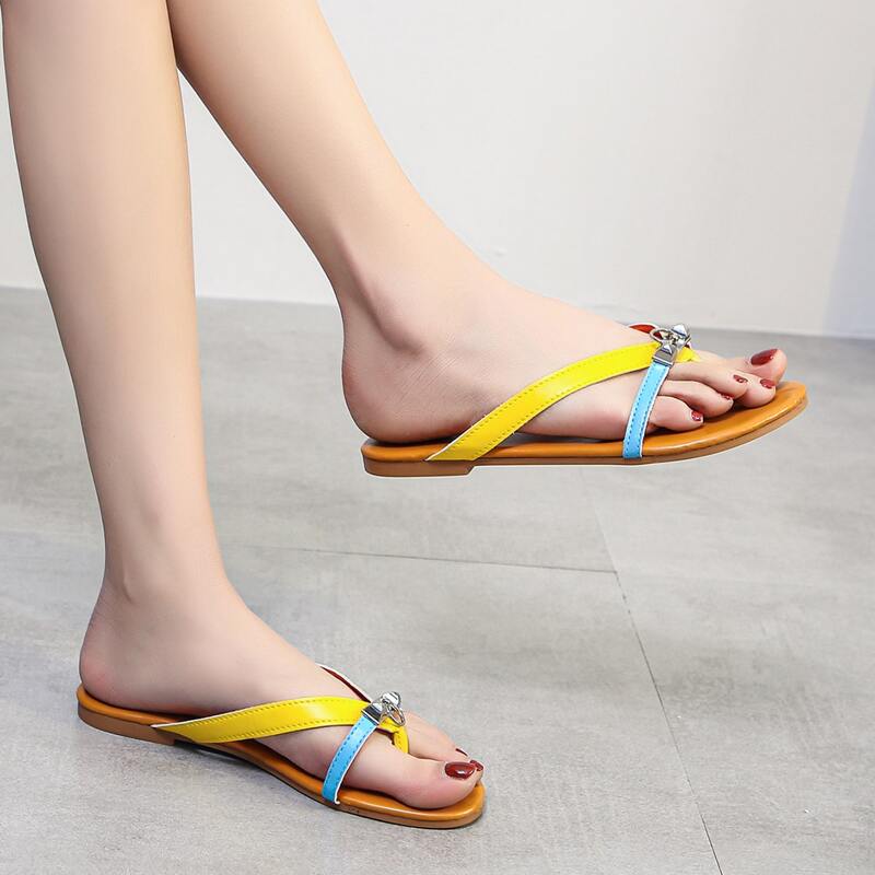 

Colorblock Strap Thong Sandals, Multicolor