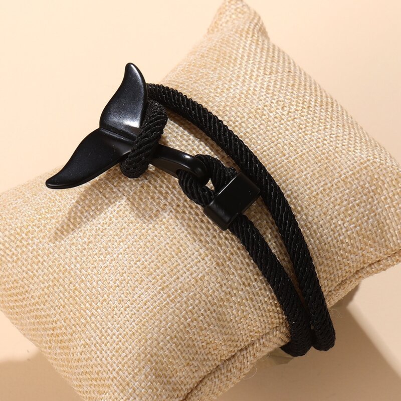 

Guys Fish Tail Decor Bracelet, Black