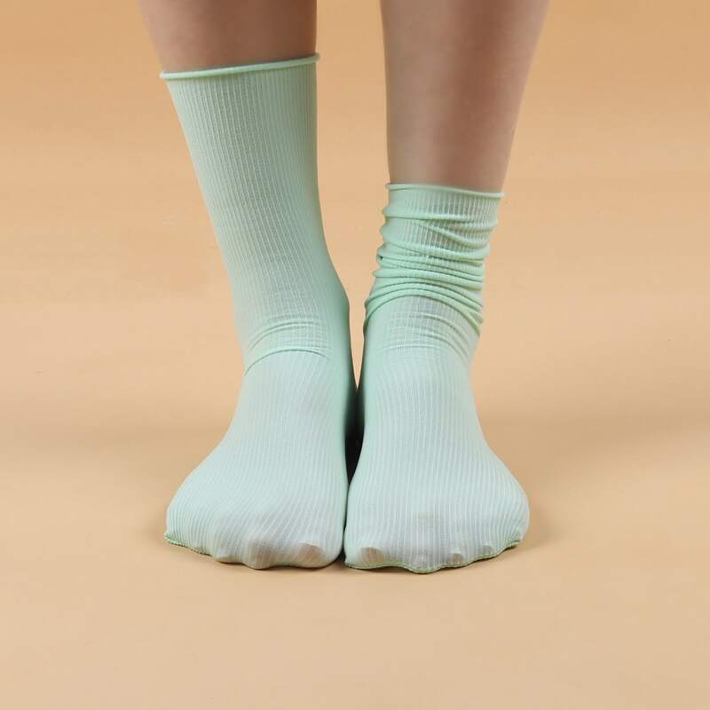 

Solid Crew Socks, Mint green