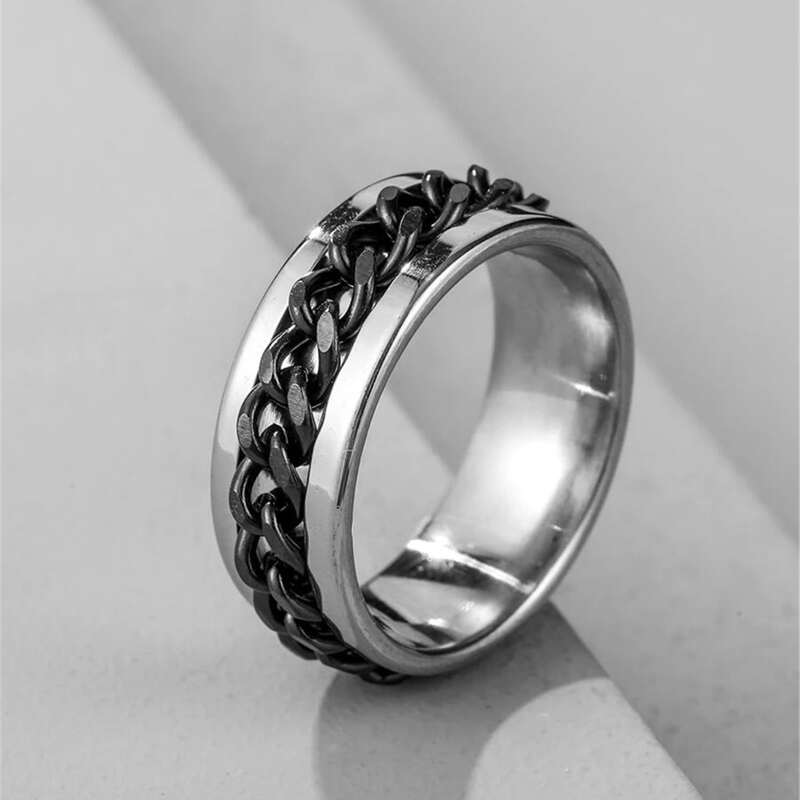 

Chain Decor Ring, Black