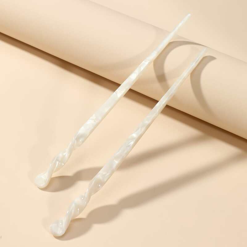 

Simple Hair Pin, Beige