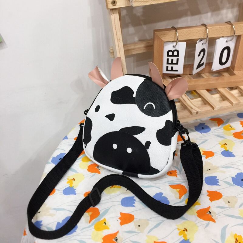 

Cartoon Cow Print Crossbody Bag, Black and white