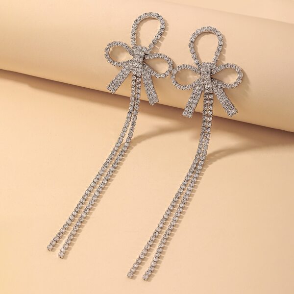 

Rhinestone Bow Design Earrings, Silver