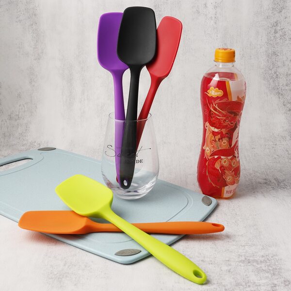 

1pc Random Color Silicone Cooking Spatula, Multicolor