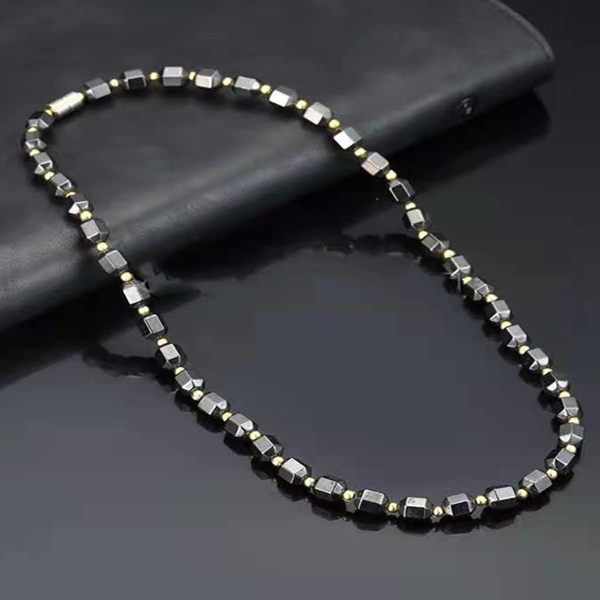 

Guys Magnetic Beads Necklace, Black