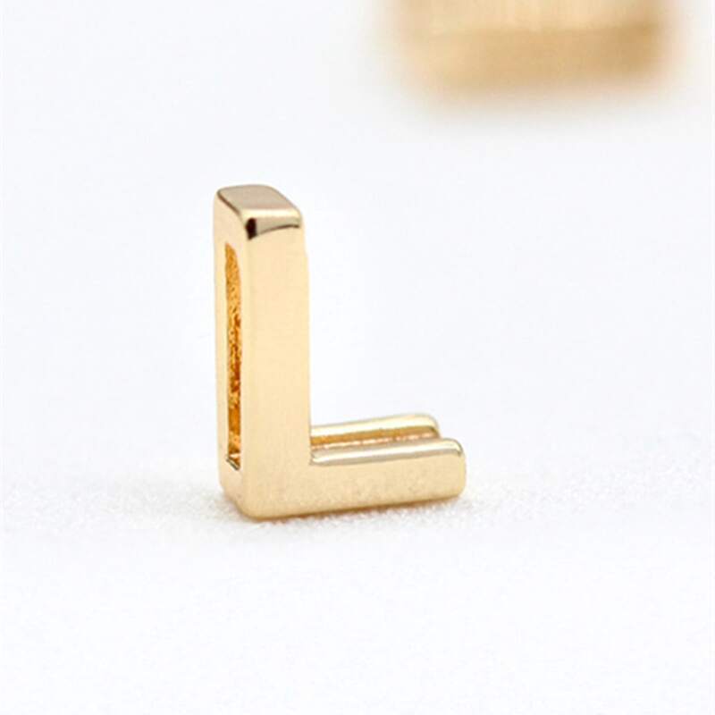 

Letter L Pendant Necklace, Gold