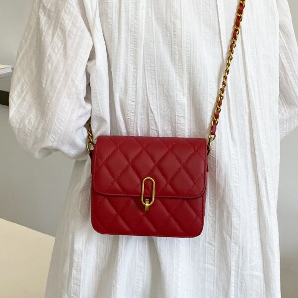 

Quilted Chain Crossbody Bag, Red