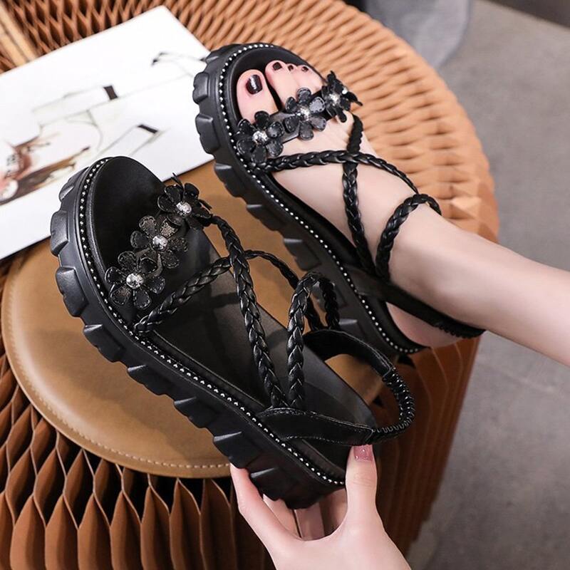 

Floral Applique Braided Strap Sandals, Black