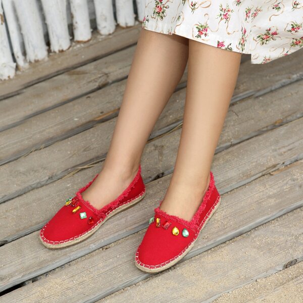

Gemstone Decor Raw Trim Espadrille Flats, Red