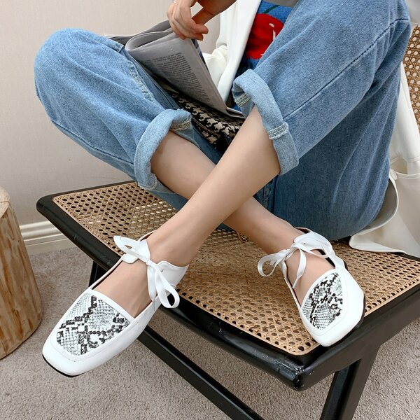 

Square Toe Tie Front Snakeskin Flats, White