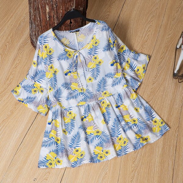 

Plus Tie Front Floral Print Peplum Blouse, Multicolor