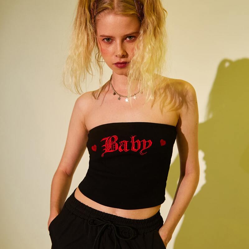 

Letter and Heart Embroidery Rib-knit Tube Top, Black