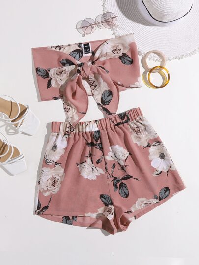 SHEIN VCAY 花卉繫帶抹胸上衣和短褲套裝