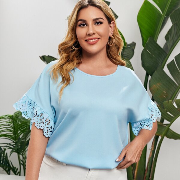 

Plus Laser Cut Cuff Solid Top, Baby blue