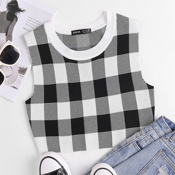 

Gingham Round Neck Sweater Vest, Black and white