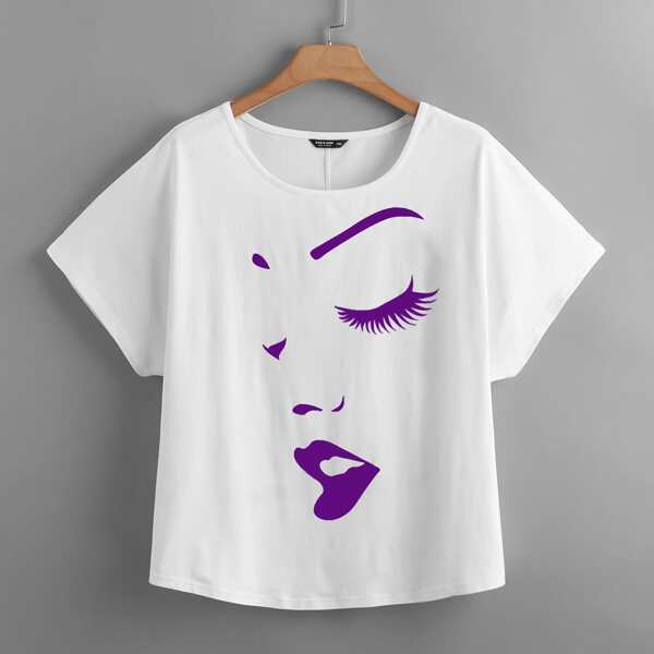 

Plus Figure Graphic Round Neck Tee, Purple