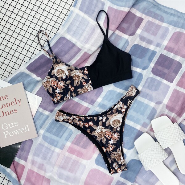 

Random Floral Print Bikini Swimsuit, Black