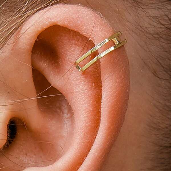 

Hollow Out Ear Cuff, Gold