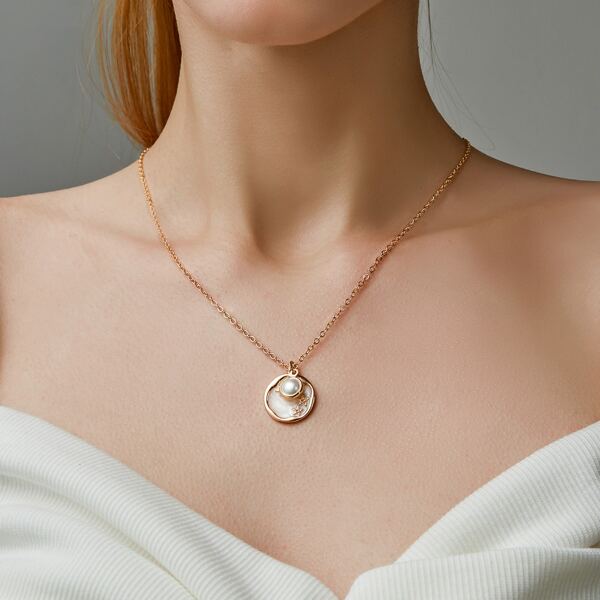 

Faux Pearl Pendant Necklace, Gold