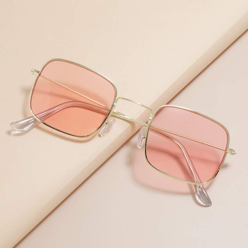 

Square Frame Sunglasses