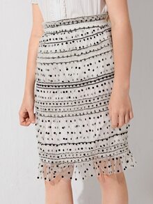 SHEIN 女孩打褶腰抽褶細節提花網紗半身裙 - 黑與白 - 查看 3