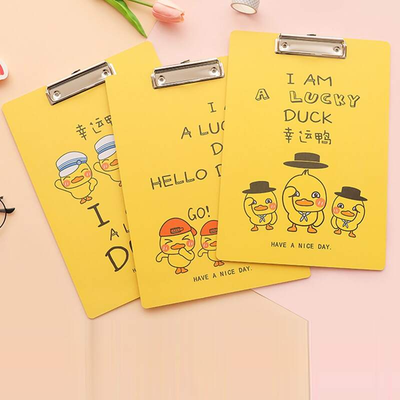 

1pc Random Cartoon Duck Clipboard, Yellow