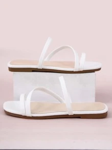 Elegant Outdoors White Flat Slippers For Women, Multi Strap Artificial Leather Open Toe Slide Sandals - White - View 3