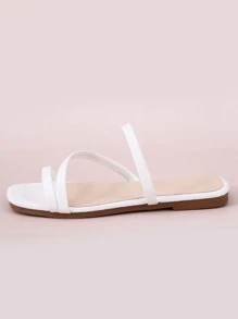 Elegant Outdoors White Flat Slippers For Women, Multi Strap Artificial Leather Open Toe Slide Sandals - White - View 4