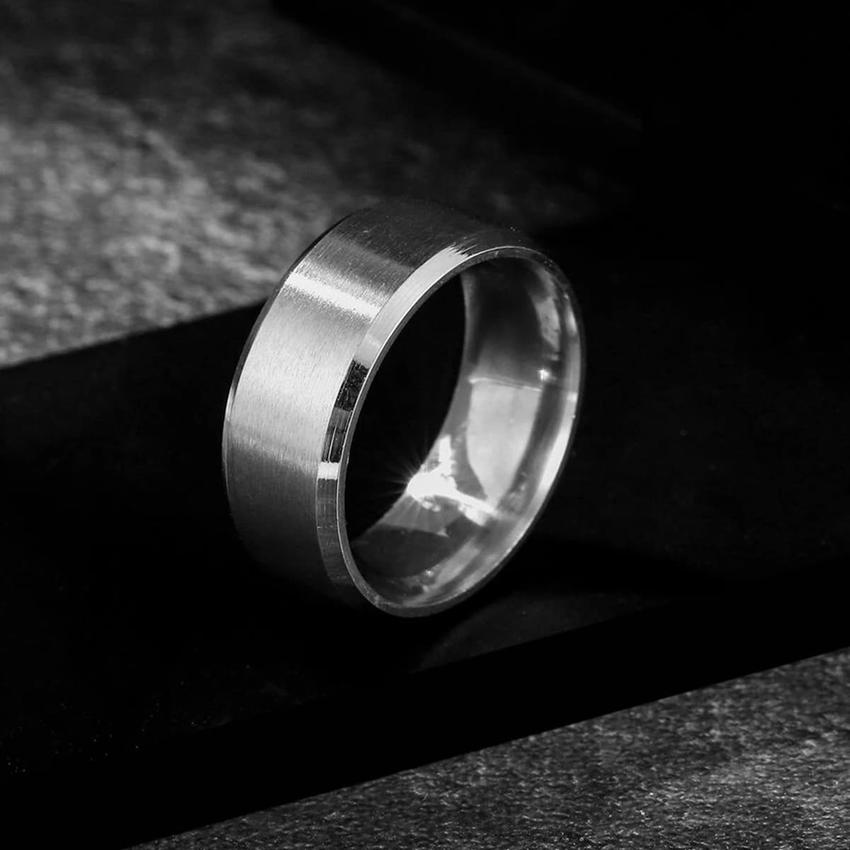 

Minimalist Wide Ring, Silver