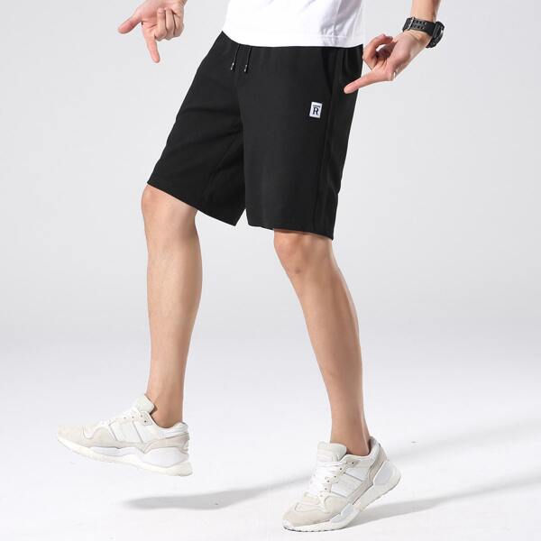 

Men Letter Patched Drawstring Shorts, Black