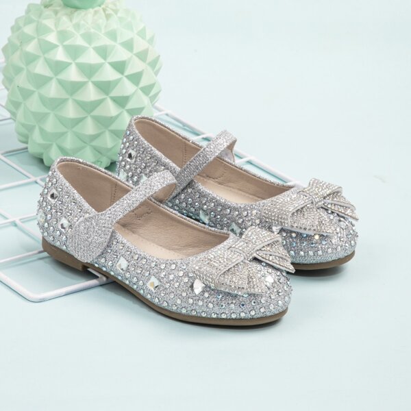 

Girls Rhinestone Bow Decor Flats, Silver