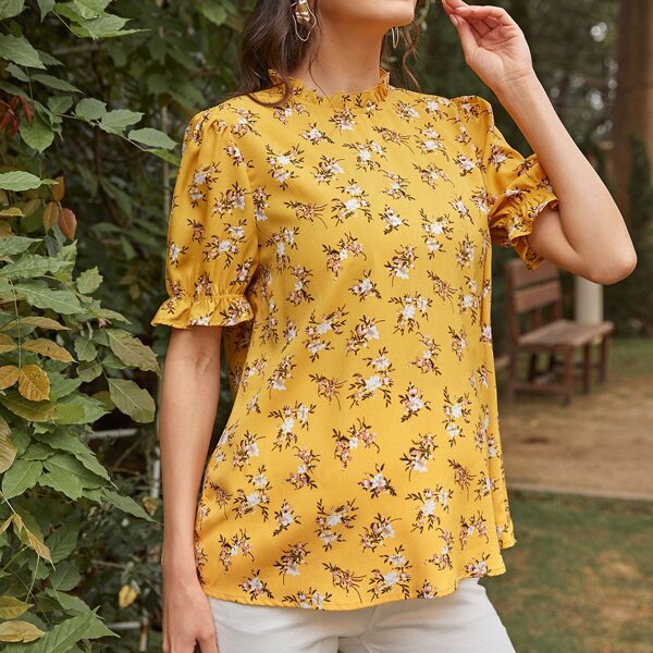 

Maternity Frill Trim Puff Sleeve Ditsy Floral Top, Yellow