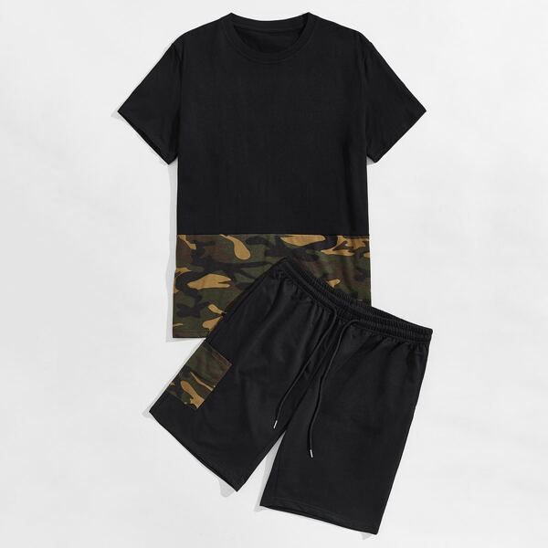 

Men Contrast Camo Panel Tee With Track Shorts, Black