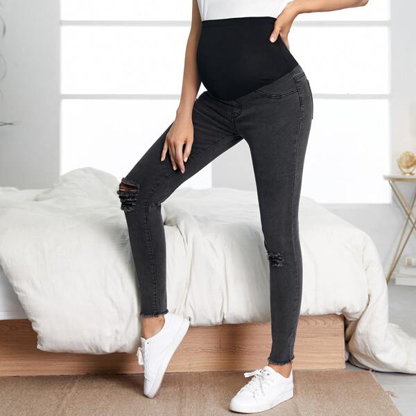 

Maternity Ripped Raw Hem Skinny Cropped Jeans, Dark grey