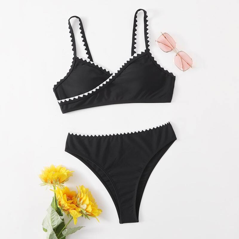 

Contrast Binding Bikini Swimsuit, Black and white