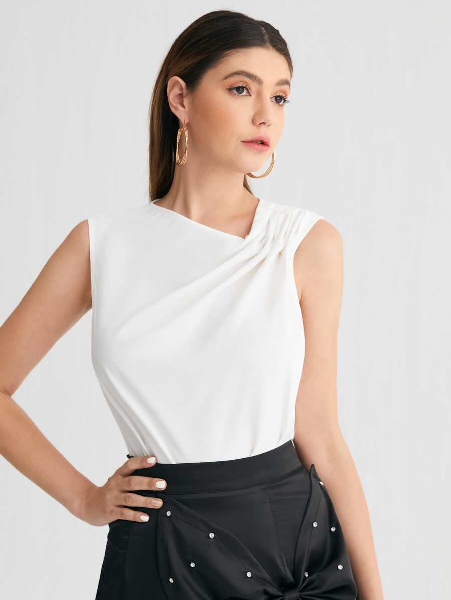 SHEIN 抽褶不對稱領上衣 - 白色 - 查看 1