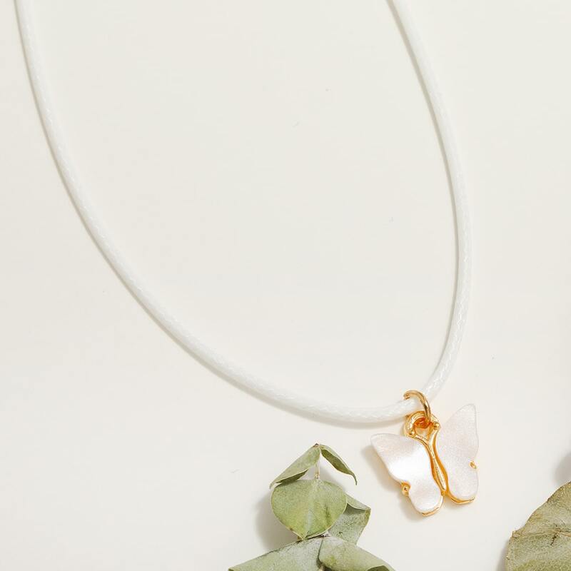 

1pc Butterfly Pendant Necklace, White